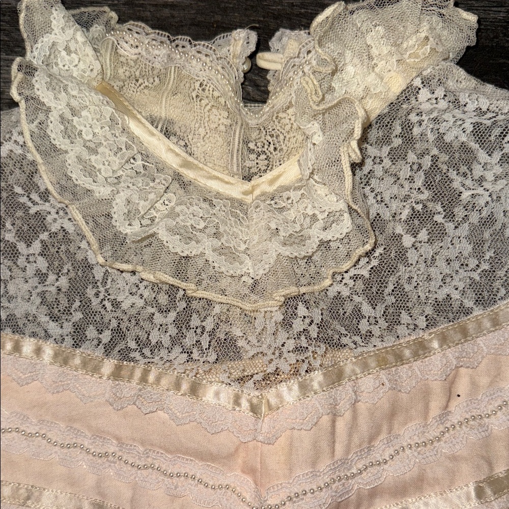 Gunne Sax Peach and Cream Sheer Lace  Dress size 5 vintage - Picture 3 of 12